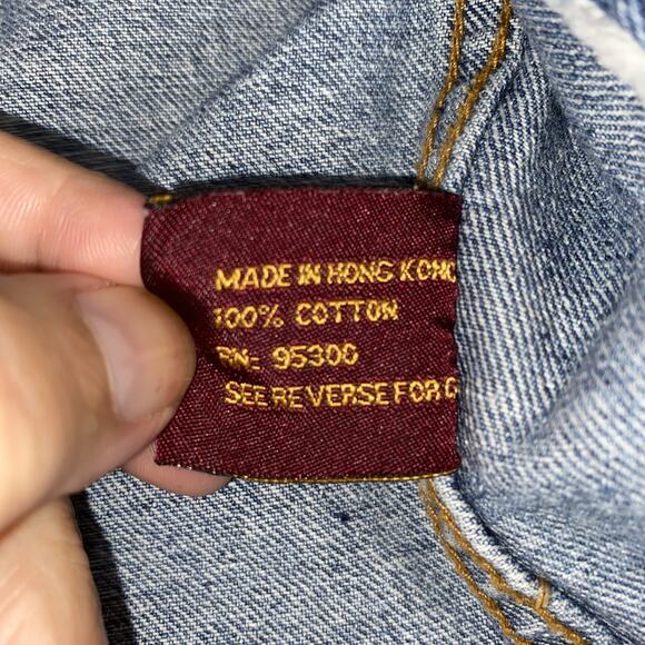 Vintage Denim Gear Men Size L Blue Denim Trucker Jacket Made In Hong Kong - Picture 7 of 8